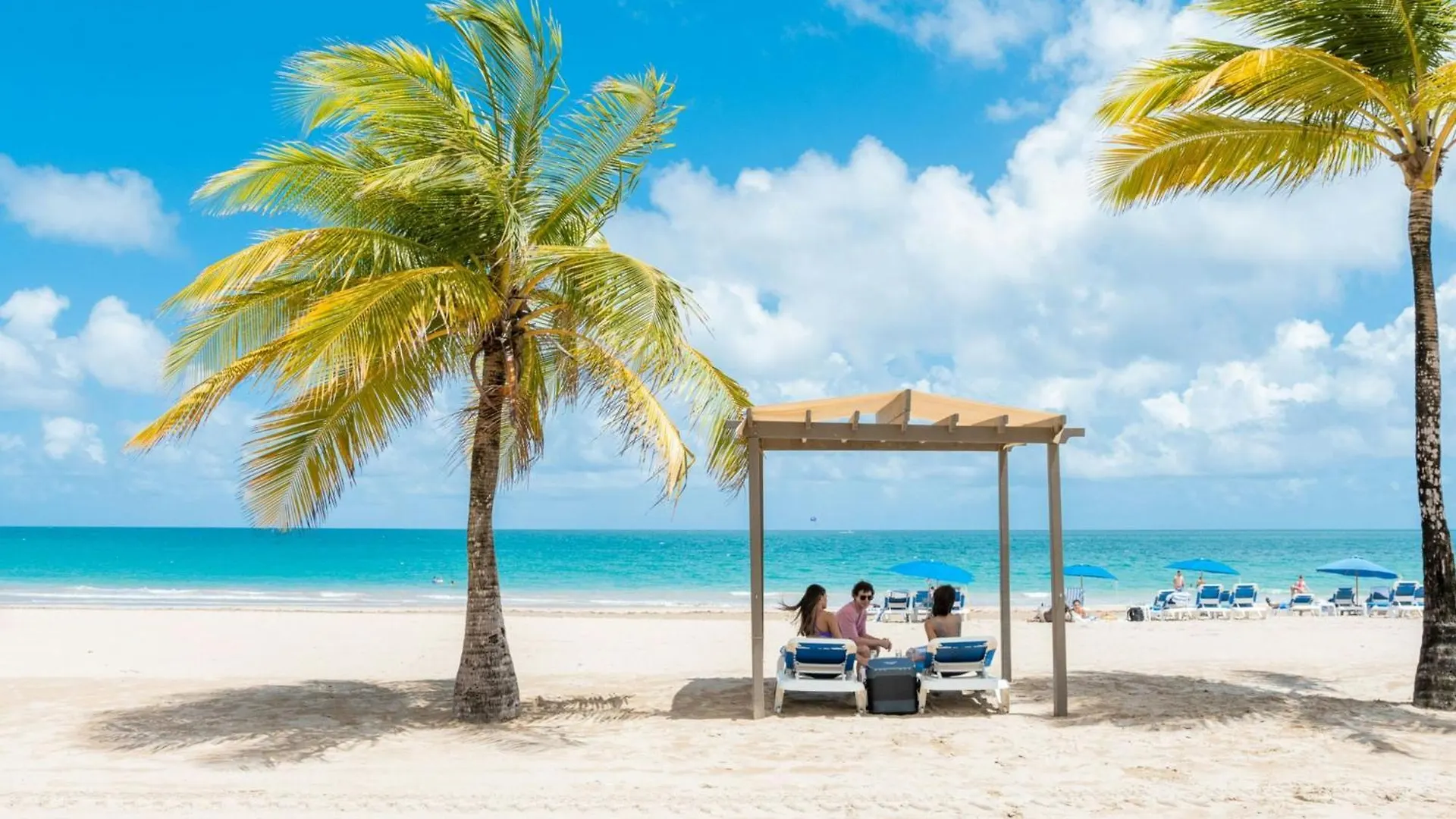 Courtyard By Marriott Isla Verde Beach Resort Сан-Хуан