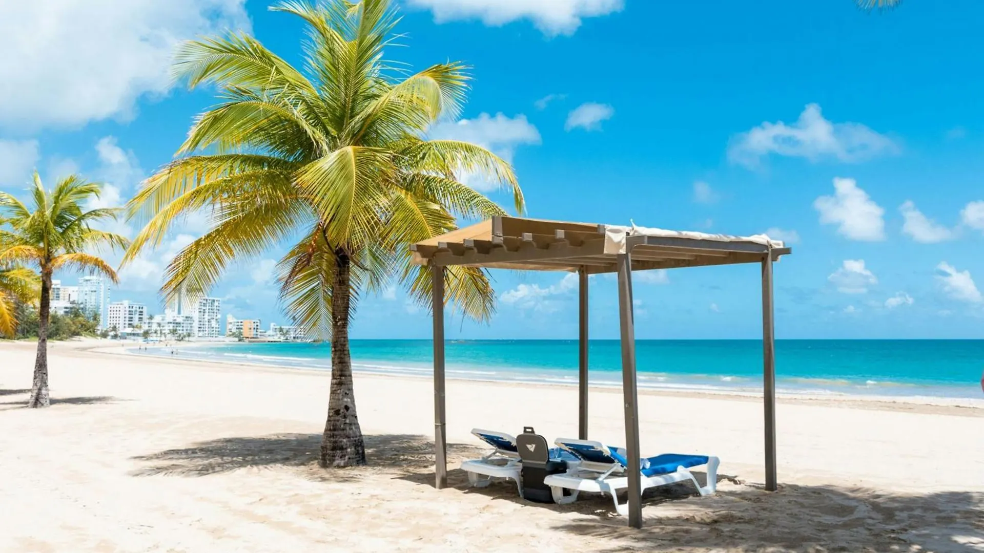 Courtyard By Marriott Isla Verde Beach Resort Сан-Хуан