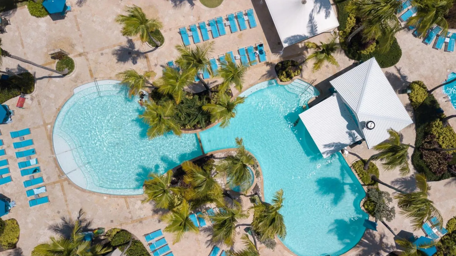 Courtyard By Marriott Isla Verde Beach Resort Сан-Хуан