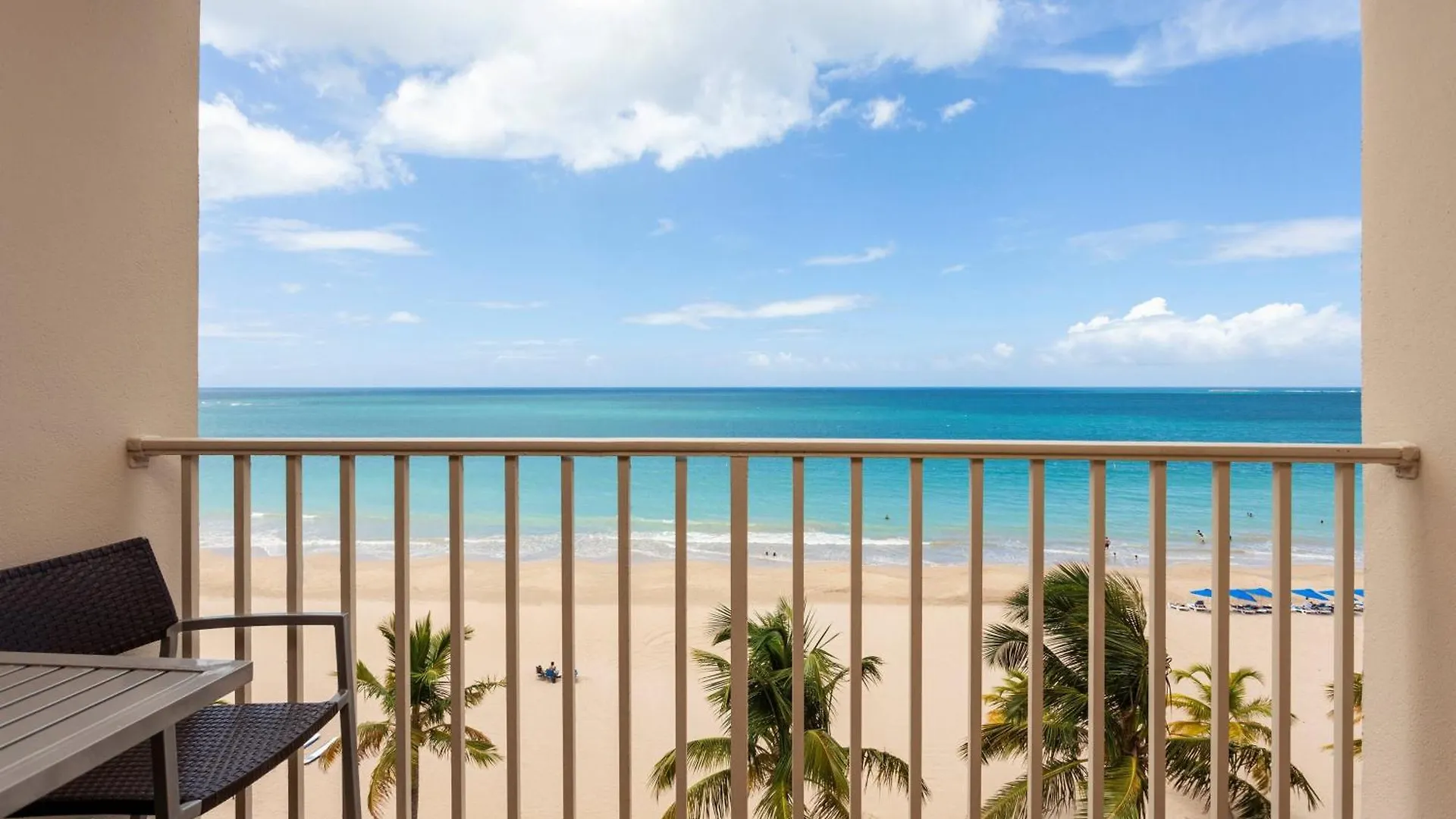 Courtyard By Marriott Isla Verde Beach Resort Сан-Хуан 4*,  Пуэрто-Рико