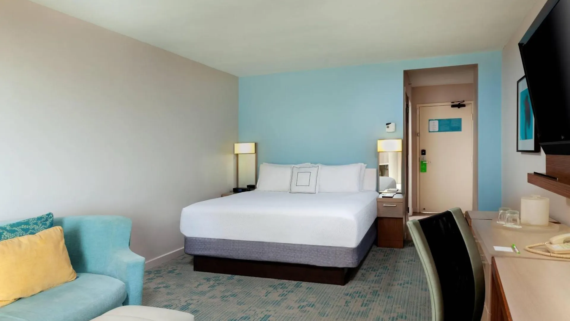 Courtyard By Marriott Isla Verde Beach Resort Сан-Хуан