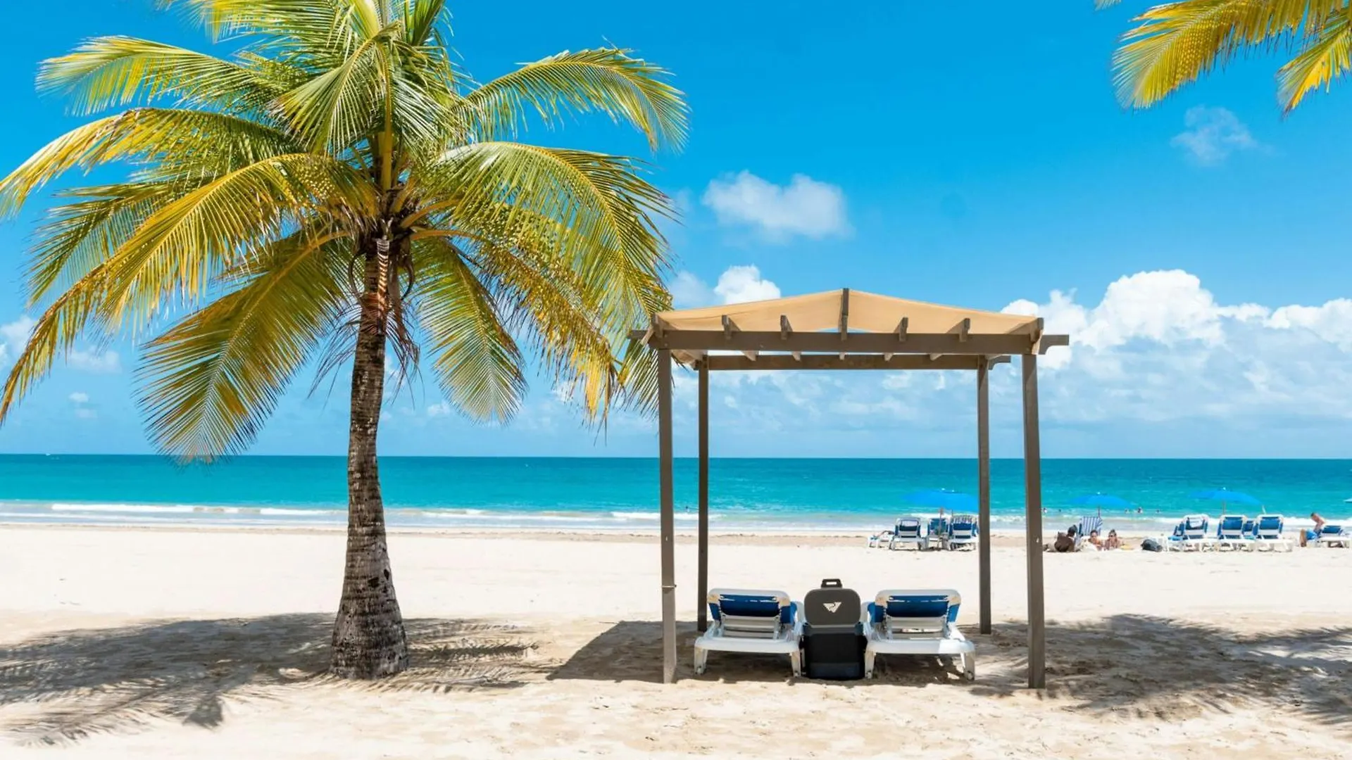 Courtyard By Marriott Isla Verde Beach Resort Σαν Χουάν