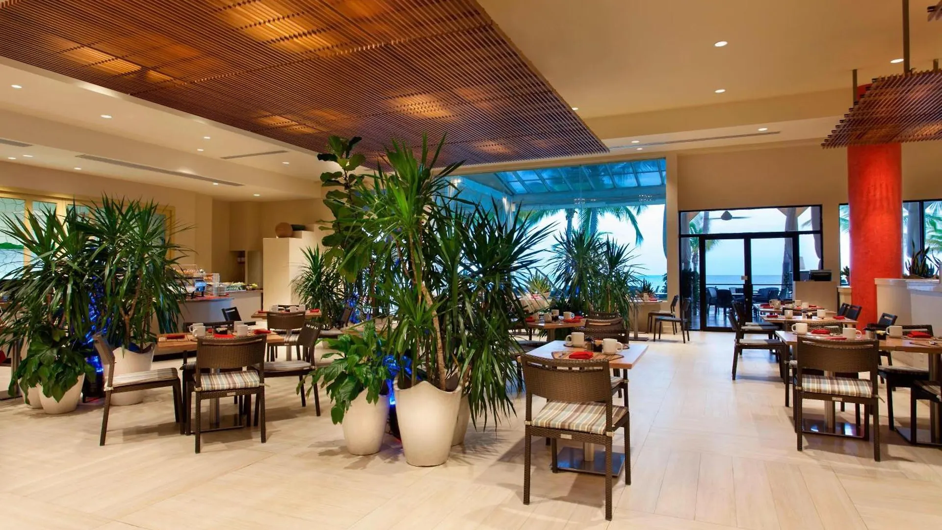 Courtyard By Marriott Isla Verde Beach Resort Σαν Χουάν